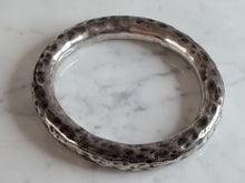 Load image into Gallery viewer, Womens Vintage Estate Sterling Silver Hammered Modernist Bracelet 48.2g E6954