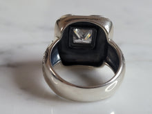 Load image into Gallery viewer, Womens Vintage Estate Sterling Silver CZ Ring 9.1g E6955