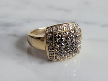 Load image into Gallery viewer, Womens Estate 14K Yellow Gold Diamond Cluster Ring 6.0g E6977
