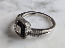 Load image into Gallery viewer, Womens Vintage Estate 14K White Gold Black Diamond Ring, 3.3g E6978