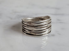 Load image into Gallery viewer, Womens Vintage Estate Sterling Silver Modernist Ring 2.6g E6980
