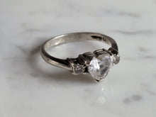 Load image into Gallery viewer, Womens Vintage Estate Sterling Silver CZ Heart Ring 2.7g E6984
