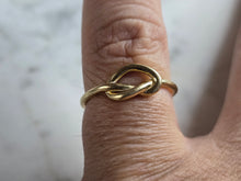 Load image into Gallery viewer, Womens Vintage Estate 14K Gold Gabriel Co Infinity Love Ring 1.8g E6985