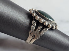 Load image into Gallery viewer, Womens Vintage Sterling Silver Southwestern Ring 6.5g E6990