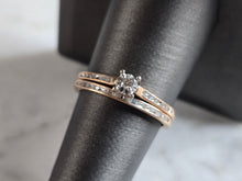 Load image into Gallery viewer, Womens Vintage Estate 10K Rose Gold Diamond Wedding Ring Set 2.6g E6991