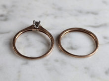 Load image into Gallery viewer, Womens Vintage Estate 10K Rose Gold Diamond Wedding Ring Set 2.6g E6991
