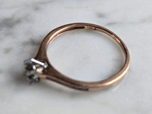 Load image into Gallery viewer, Womens Vintage Estate 10K Rose Gold Diamond Wedding Ring Set 2.6g E6991
