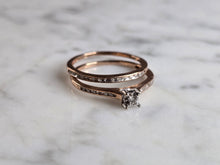 Load image into Gallery viewer, Womens Vintage Estate 10K Rose Gold Diamond Wedding Ring Set 2.6g E6991