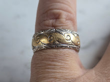 Load image into Gallery viewer, Womens Vintage Estate 14K Mixed Gold Etched Goldman Band Ring 6.1g E6993