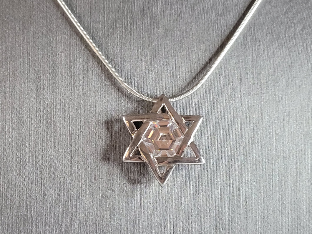 Vintage Estate Sterling Silver Jewish Judaica Star of David Pendant Necklace 8.5g E7000