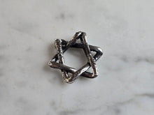 Load image into Gallery viewer, Vintage Estate Sterling Silver Star of David Modernist Pendant 2.6g E7004