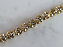 Load image into Gallery viewer, Womens Vintage Estate 14K Yellow Gold Diamond Tennis Bracelet 14.3g E7009