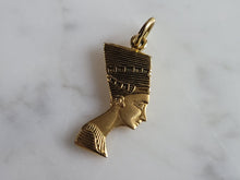 Load image into Gallery viewer, Womens Vintage Estate 10K Gold Queen Nefertiti Pendant 1.9g E7015