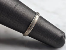 Load image into Gallery viewer, Womens Vintage Estate Sterling Silver Faith Ring 1.2g E7020