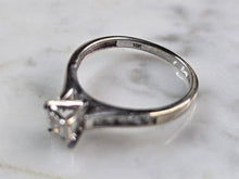Load image into Gallery viewer, Women&#39;s Vintage Estate 10K White Gold Diamond Ring, 1.7g E7059