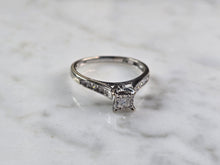Load image into Gallery viewer, Women&#39;s Vintage Estate 10K White Gold Diamond Ring, 1.7g E7059