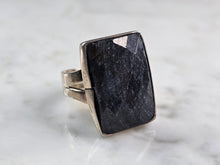Load image into Gallery viewer, Womens Vintage Estate Sterling Silver Natural Sapphire Stone Ring 10.7g E7071