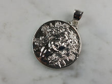 Load image into Gallery viewer, Womens Sterling Silver Jesus Pendant Necklace 9.6g E7092