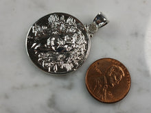 Load image into Gallery viewer, Womens Sterling Silver Jesus Pendant Necklace 9.6g E7092