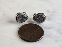 Load image into Gallery viewer, Womens Vintage Estate Sterling Silver Druzy Earrings 2.3g E7093