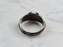 Load image into Gallery viewer, Womens Vintage Estate Sterling Silver Modernist Ring 3.2g E7109