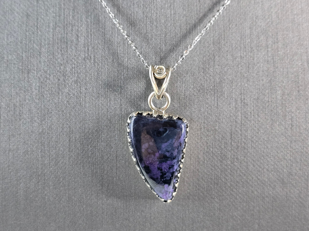 Womens Estate Sterling Silver Charoite Pendant Necklace 9.0g E7114