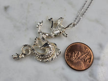 Load image into Gallery viewer, Womens Vintage Estate Sterling Silver Dragon Pendant Necklace 6.0g E7116