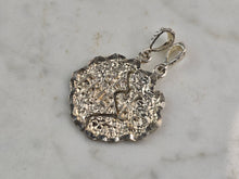 Load image into Gallery viewer, Womens Vintage Estate Sterling Silver "BEST FRIEND" Pendant 3.6g E7118