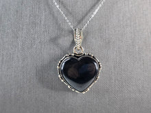 Load image into Gallery viewer, Womens Estate Sterling Silver Onyx Heart Pendant Necklace 10.9g E7119
