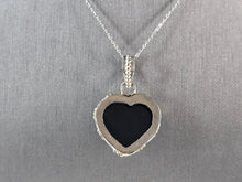 Load image into Gallery viewer, Womens Estate Sterling Silver Onyx Heart Pendant Necklace 10.9g E7119