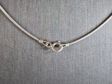Load image into Gallery viewer, Womens Vintage Estate Sterling Silver Religious Cross Necklace 6.7g E7119