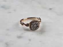 Load image into Gallery viewer, Womens Vintage Estate 10K Rose Gold Diamond Ring 2.7g E7132