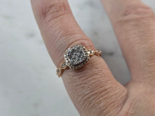 Load image into Gallery viewer, Womens Vintage Estate 10K Rose Gold Diamond Ring 2.7g E7132
