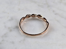 Load image into Gallery viewer, Womens Vintage Estate 10K Rose Gold Diamond Ring 1.6g E7139