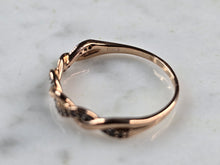 Load image into Gallery viewer, Womens Vintage Estate 10K Rose Gold Diamond Ring 1.6g E7139