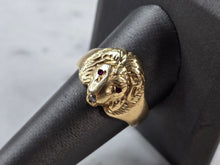 Load image into Gallery viewer, Mens Vintage Estate 14k Yellow Gold Ruby Diamond Lion Ring 6.6g #E7148