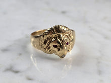 Load image into Gallery viewer, Mens Vintage Estate 14k Yellow Gold Ruby Diamond Lion Ring 6.6g #E7148