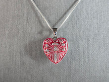 Load image into Gallery viewer, Womens Vintage Estate Sterling Silver Heart Pendant Locket Necklace 8.2g E7149