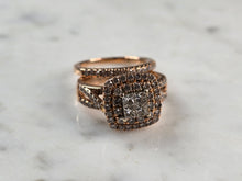 Load image into Gallery viewer, Exquisite Womens Vintage Estate 14K Rose Gold Diamond Ring Set 7.2g E7157