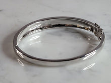 Load image into Gallery viewer, Womens Estate Sterling Silver Modernist Opal Bangle Bracelet 20.0g E715
