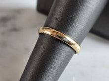 Load image into Gallery viewer, Womens Vintage Estate 14k Gold FG Wedding Ring Band, 2.2g E7163