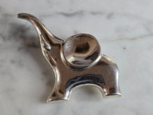Load image into Gallery viewer, Womens Vintage Estate Sterling Silver Elephant Brooch 12.9g E7171