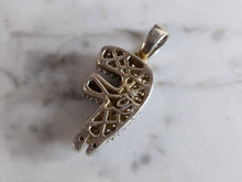 Load image into Gallery viewer, Womens Vintage Estate Sterling Silver CZ Letter "F" Pendant 7.4g E7178