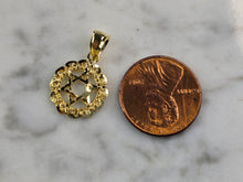 Load image into Gallery viewer, Sterling Silver Gold Tone Jewish Judaica Star of David Pendant, 1.0g E7179