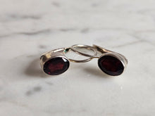 Load image into Gallery viewer, Womens Vintage Estate Sterling Silver Modernist Earrings 2.5g E7184