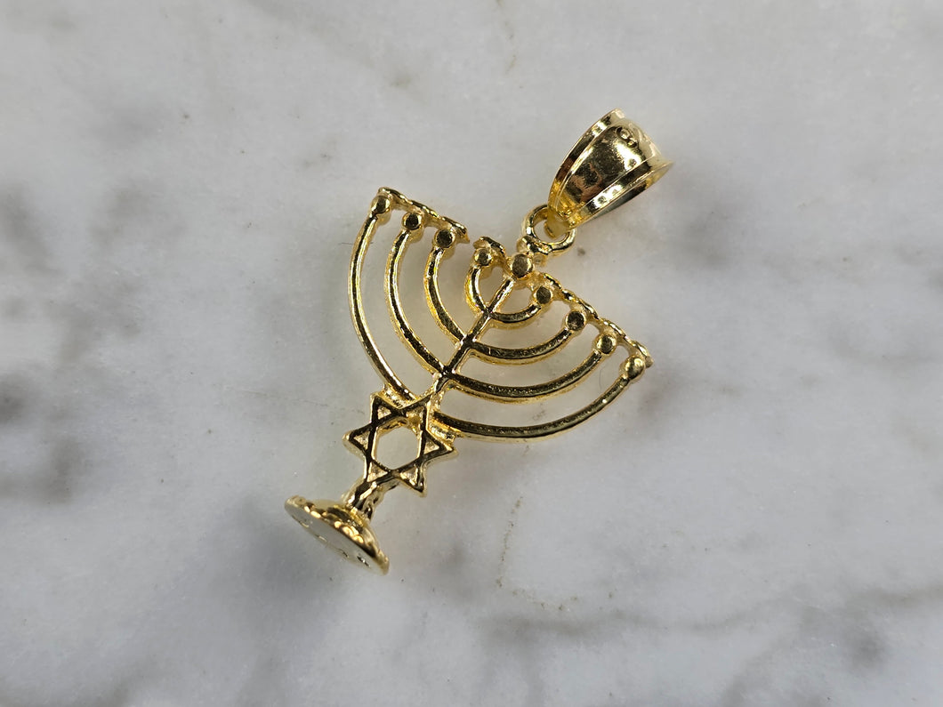 Sterling Silver Gold Tone Jewish Judaica Hebrew Candelabra Pendant 1.2g E7185