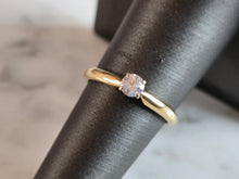 Load image into Gallery viewer, Womens Vintage Estate 14k Gold Diamond Engagement Ring 2.4g #E7198