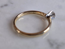 Load image into Gallery viewer, Womens Vintage Estate 14k Gold Diamond Engagement Ring 2.4g #E7198