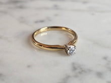 Load image into Gallery viewer, Womens Vintage Estate 14k Gold Diamond Engagement Ring 2.4g #E7198