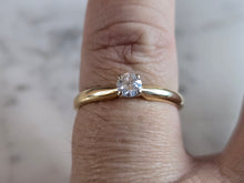 Load image into Gallery viewer, Womens Vintage Estate 14k Gold Diamond Engagement Ring 2.4g #E7198